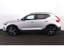 Volvo XC40 B3 Plus Dark - IntelliSafe Assist & Surround - 360º Camera - Harman/Kardon audio - Verwarmde voorstoelen, stuur & achterbank - Parkeersensoren voor & achter - Elektr. bedienb. voorstoelen met geheugen links - Draadloze tel. lader - Standkachel - Extra getint glas - Inklapbare trekhaak - 18' LMV