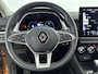 Renault Captur 1.6 E-Tech Plug-in Hybrid 160 Intens | Airco Automatisch | Achteruitrijcamera | Apple Carplay/Android Auto | Cruise Control | Keyless | LED | Parkeersensoren Voor en Achter | Stoel- en Stuurverwarming |
