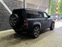 Land Rover Defender 2.0 P300e 110 X | FACELIFT | ClearSight | Meridian Surround | Trekhaak | Luchtvering | Koelbox | Panoramadak | 22 Inch