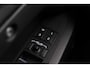 Land Rover Defender 2.0 P300e 110 X | FACELIFT | ClearSight | Meridian Surround | Trekhaak | Luchtvering | Koelbox | Panoramadak | 22 Inch