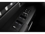 Land Rover Defender 2.0 P300e 110 X | FACELIFT | ClearSight | Meridian Surround | Trekhaak | Luchtvering | Koelbox | Panoramadak | 22 Inch