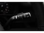 Land Rover Defender 2.0 P300e 110 X | FACELIFT | ClearSight | Meridian Surround | Trekhaak | Luchtvering | Koelbox | Panoramadak | 22 Inch