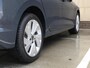 Volkswagen Golf 1.5 eHybrid Style Edition 204PK DSG | Led | Led Matrix | Trekhaak | Camera | Navigatie | Side assist | Head-up display