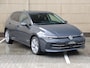 Volkswagen Golf 1.5 eHybrid Style Edition 204PK DSG | Led | Led Matrix | Trekhaak | Camera | Navigatie | Side assist | Head-up display