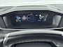 Peugeot e-2008 EV GT Pack 50 kWh | Dodehoek detectie | Alcantara stoelen | Camera | Navigatie | Interieur verlichting |SOH 96%
