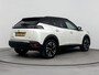 Peugeot e-2008 EV GT Pack 50 kWh | Dodehoek detectie | Alcantara stoelen | Camera | Navigatie | Interieur verlichting |SOH 96%