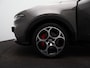 Alfa Romeo Tonale 1.5T Hybrid Veloce Lederen Bekleding | Adaptieve Cruise Control | Elektrische Stoelen | Stoelverwarming en Ventilatie | Camera | 19" Lichtmetalen Velgen