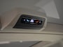 Volkswagen Multivan 1.4 eHybrid L1H1 Style 218pk DSG/AUTO | Panoramadak | SOH 96% | Stoelverwarming | Elektrische schuifdeuren | Elektrische achterklep | Navigatie | Achteruitrijcamera | 17" LMV