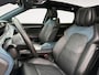 Voyah Free Flagship Edition 4WD 106 kWh | Full Option | 500 km rijbereik | Luchtvering | Stoelkoeling, -verwarming en -massage | Blackline exterieur & interieur |