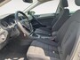 Volkswagen Golf 1.0 TSI Connected Series | AUTOMAAT | Navigatie | Cruise Control | Climate Control | Parkeercamera