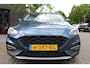 Ford Focus 1.5 EcoB. Active Bns Cam/Pdc./Trekh./Blueth. "RIJKLAARPRIJS"