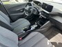 Peugeot e-2008 Allure 50 KWH | Camera en sensoren voor en achter |