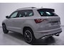 Skoda Karoq 1.5 TSI ACT Sportline Business NAP Camera Wegklapbare trekhaak Appple Carplay Stuur- en stoelverwarming v+a