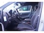 Skoda Karoq 1.5 TSI ACT Sportline Business NAP Camera Wegklapbare trekhaak Appple Carplay Stuur- en stoelverwarming v+a