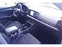 Skoda Karoq 1.5 TSI ACT Sportline Business NAP Camera Wegklapbare trekhaak Appple Carplay Stuur- en stoelverwarming v+a