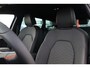 SEAT Leon Sportstourer 1.5 TSI e-Hybrid FR Business 204PK / 150kW DSG, Dodehoekdetectie (side assist), achteruitrijcamera (rear view), parkeersensoren voor en achter (pdc), keyless start & entry, Apple Carplay & Android Auto, elektrische achterklep met sensorsturing, verwarmbare voorstoelen, verwarmbaar multifunctioneel lederen stuurwiel, adaptieve cruise control (acc), DAB+, draadloze telefoonlader, elektrisch verstel-, verwarm- en inklapbare buitenspiegels etc.