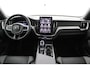 Volvo XC60 T6 Plug-in hybrid AWD Plus Black Edition | Panoramadak | 360 Camera | Head-up Display | Harman Kardon | Sportstoelen | Stoel en stuurwielverwarming | BLIS |
