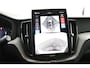 Volvo XC60 T6 Plug-in hybrid AWD Plus Black Edition | Panoramadak | 360 Camera | Head-up Display | Harman Kardon | Sportstoelen | Stoel en stuurwielverwarming | BLIS |