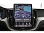 Volvo XC60 T6 Plug-in hybrid AWD Plus Black Edition | Panoramadak | 360 Camera | Head-up Display | Harman Kardon | Sportstoelen | Stoel en stuurwielverwarming | BLIS |