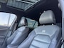 Volkswagen Golf 7,5 R R20 2.0 TSI 300pk 4Motion DSG / Aut. Carbon Leder Dynaudio Camera Panoramadak 96dkm!!