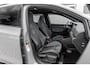 Volkswagen Golf 1.5 eTSI 150pk DSG R-Line | Panoramadak | Trekhaak | Achteruitrijcamera | Stoelverwarming