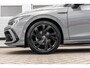 Volkswagen Golf 1.5 eTSI 150pk DSG R-Line | Panoramadak | Trekhaak | Achteruitrijcamera | Stoelverwarming
