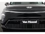 Hyundai Kona Electric Comfort Smart 64.8 kWh | Uit Voorraad Leverbaar | Apple Carplay/Android Auto | Dodehoek Detectie | Long Range | Achterklep Elektrisch | Stoelverwarming | Stuurwielverwarming |