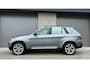 BMW X5 xDrive48i High Executive Airco Cr-Control Panoramadak 7-Pers Youngtimer