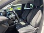Peugeot 208 100pk Allure Pack Navigatie | Parkeercamera | Carplay / Android Auto