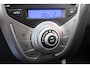 Hyundai ix20 1.4i 90pk i-Vision | NL-auto | 5 deuren | Climate control | Cruise control | Centr. deurvegr. | Lichtmetalen velgen | Elek. ramen | Radio | Trekhaak |