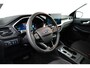Ford Kuga Titanium | Trekhaak | Camera | 2100KG Trekgewicht | Climate Control | | Achteruitrijcamera | Airco (automatisch) | Apple Carplay/Android Auto|telefoonintegratie premium