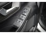 Ford Kuga Titanium | Trekhaak | Camera | 2100KG Trekgewicht | Climate Control | | Achteruitrijcamera | Airco (automatisch) | Apple Carplay/Android Auto|telefoonintegratie premium