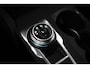 Ford Kuga Titanium | Trekhaak | Camera | 2100KG Trekgewicht | Climate Control | | Achteruitrijcamera | Airco (automatisch) | Apple Carplay/Android Auto|telefoonintegratie premium