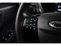 Ford Kuga Titanium | Trekhaak | Camera | 2100KG Trekgewicht | Climate Control | | Achteruitrijcamera | Airco (automatisch) | Apple Carplay/Android Auto|telefoonintegratie premium