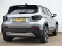 Jeep Avenger 1st Edition 54 kWh | CAMERA | ADAPTIVE CRUISE | DODEHOEKDETECTIE | STOEL+VOORRUITVERWARMING | PARKEERSENSOREN V+A | ELEKTRISCHE ACHTERKLEP | APPLE CARPLAY / ANDROID AUTO |