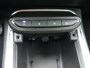 Jeep Avenger 1st Edition 54 kWh | CAMERA | ADAPTIVE CRUISE | DODEHOEKDETECTIE | STOEL+VOORRUITVERWARMING | PARKEERSENSOREN V+A | ELEKTRISCHE ACHTERKLEP | APPLE CARPLAY / ANDROID AUTO |