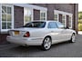 Jaguar XJ 4.2 V8 - Uniek - Nieuwstaat! Wij zijn op afspraak geopend! Graag bellen voor uw komst.