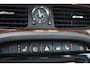 Jaguar XJ 4.2 V8 - Uniek - Nieuwstaat! Wij zijn op afspraak geopend! Graag bellen voor uw komst.
