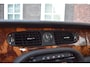 Jaguar XJ 4.2 V8 - Uniek - Nieuwstaat! Wij zijn op afspraak geopend! Graag bellen voor uw komst.