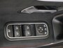 Mercedes-Benz A-klasse 200 Business Solution AMG Sfeerverlichting / Stoelverwarming / Parkeercamera /
