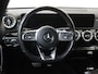 Mercedes-Benz A-klasse 200 Business Solution AMG Sfeerverlichting / Stoelverwarming / Parkeercamera /