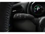 Toyota Yaris 1.5 Hybrid Executive | Apple Carplay/Android Auto | Parkeersensoren | Navigatie | Stoelverwarming |
