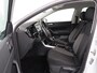 Volkswagen Polo 1.0 TSI Life | Navigatie | Parkeerhulp | Carplay | Adaptive Cruise | Full LED | Digital Cockpit | Airco | Bluetooth | DAB | Lichtmetalen velgen