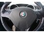 Alfa Romeo Giulietta 1.4 T Distinctive Climate / Cruise / Parkeers. / Elektr. ramen / Lm velgen / NAP