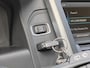 Volvo XC60 T5 245PK R-Design | Trekhaak | PDC Achter | Stoelverwarming | 18'' | Leder