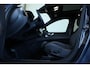 Volvo XC60 2.0 T8 Plug-in hybrid AWD Ultra Black Edition | Panoramadak | Luchtvering | Verwarmbare voorstoelen met massagefunctie en ventilatie | 360 graden camera | Head-up display | Elektrische achterklep | Keyless |