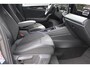 Volkswagen Tiguan 1.5 eTSI R-Line Edition - R Line binnen en buiten - 360 camera - 20 inch Stoelmassage - Weinig kilometers - IQ Light - Black Style - Adaptive cruise