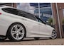 BMW 3-Serie Touring 330i M Sport | 2e eigenaar | Innovation pakket | Head-up | Harman/kardon | DAB | Stuurverwarming | Panoramadak | Dodehoek detectie | Lane assist | LED adaptief