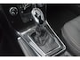 Volvo V40 Cross Country T3 Geartronic | Camera | Trekhaak 1500 kg | Standkachel | Volvo On Call | Stoelverwarming |