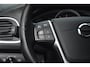 Volvo V40 Cross Country T3 Geartronic | Camera | Trekhaak 1500 kg | Standkachel | Volvo On Call | Stoelverwarming |